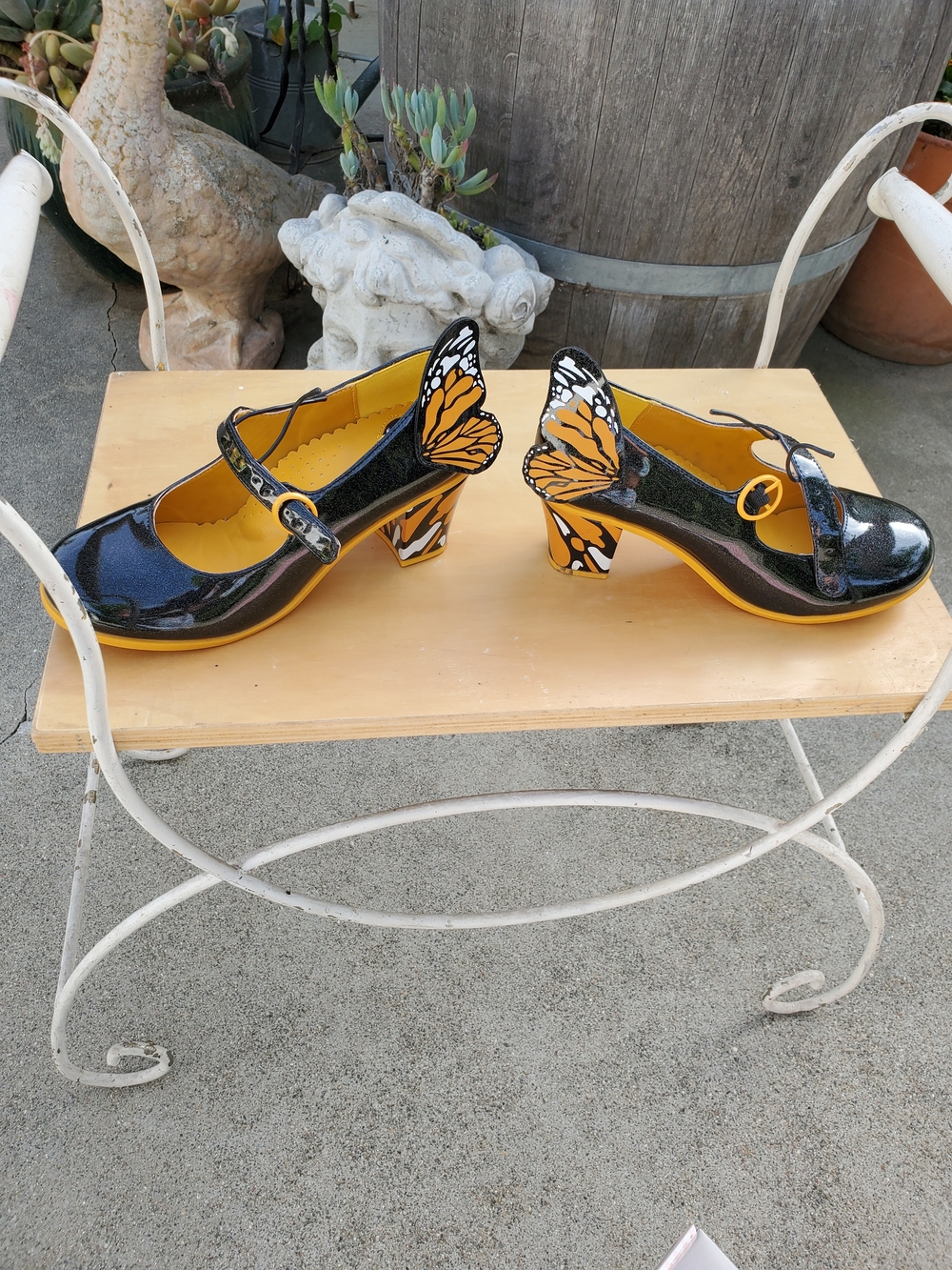 Patent Black and Yellow Mary Jane Heels with Butterfly Accent - Picture 3 of 7